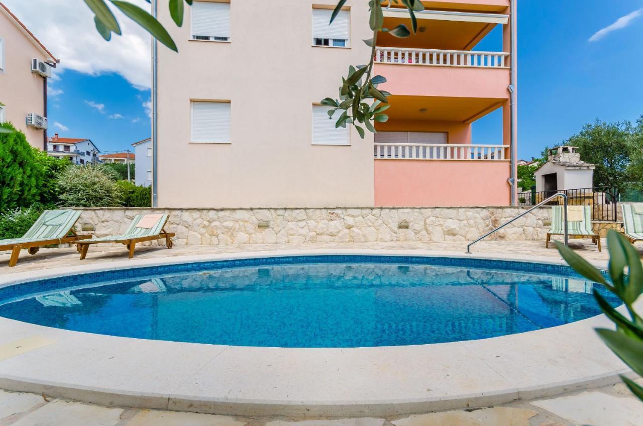 Apartments Melita تروغير المظهر الخارجي الصورة
